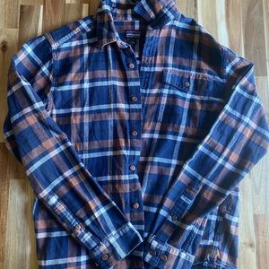 Patagonia fjord lightweight flannel